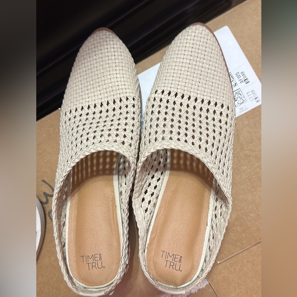 Cute sandal heels